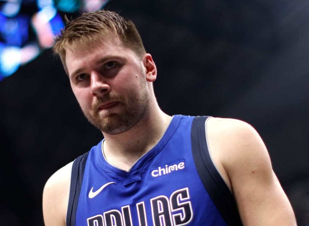 短暂视线偏 短暂视线偏